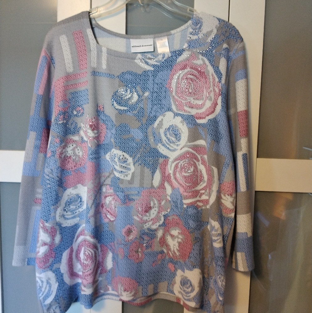 Ladies Top